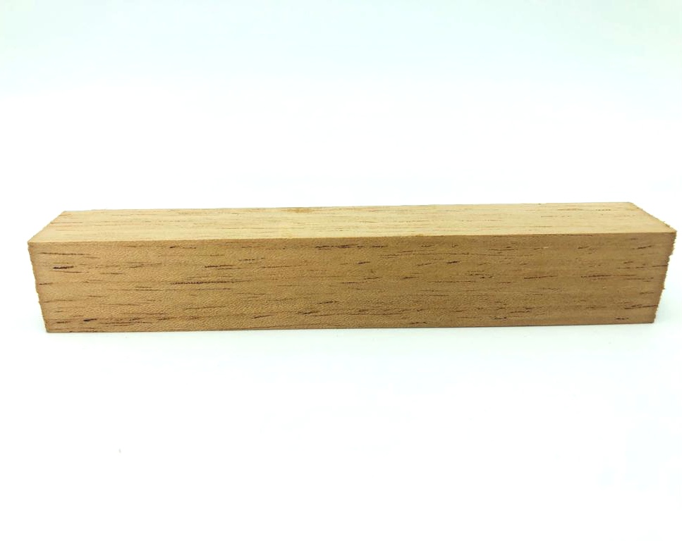 Legno Cedro Spagnolo 1.5 Libbre - Scarti Piallati 2 Lati Per Tornio E Bricolage